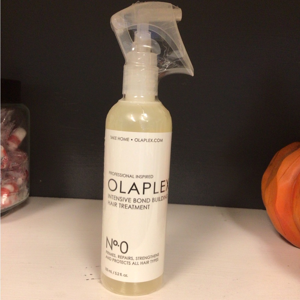 OLAPLEX No.0 Bond Building Treatment in Clear Bottle